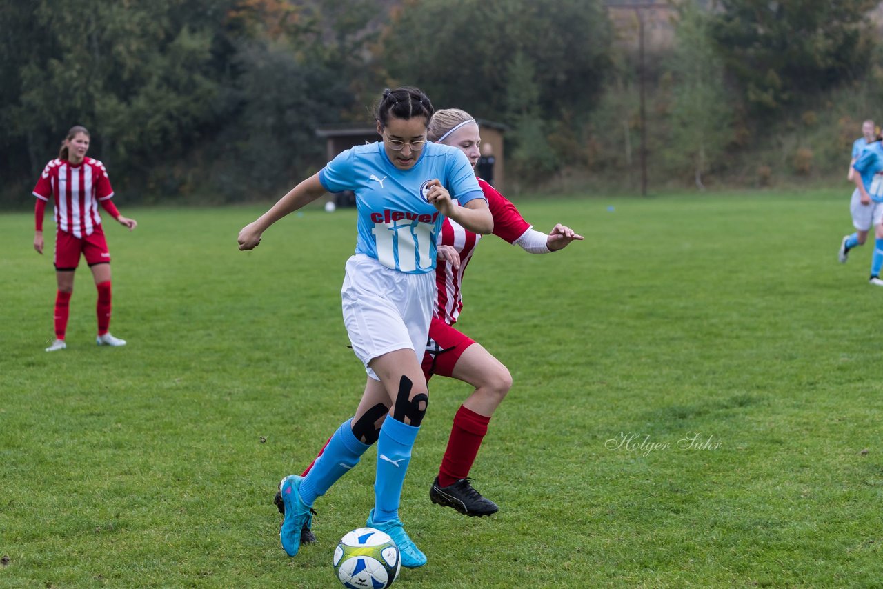 Bild 180 - wBJ TuS Tensfeld - SV Fortuna St. Juergen